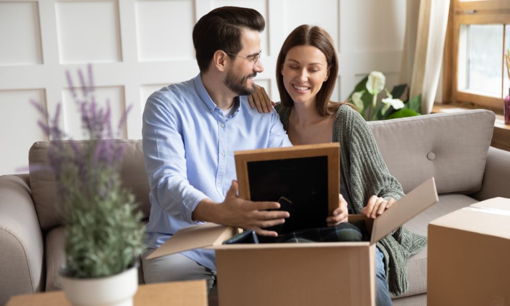 How to Pack Pictures for Moving